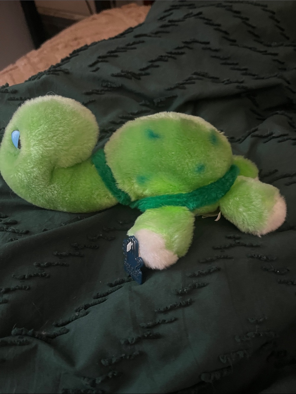 Vintage 1981 Plush Green Turtle - Soft Stuffed Turtle by applause great cond.